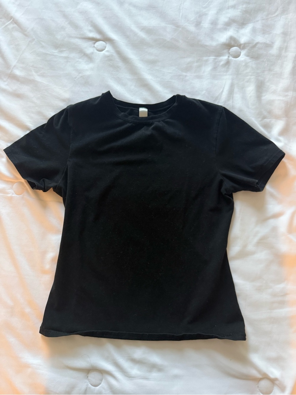Black Women's Short Sleeve Crewneck Tee